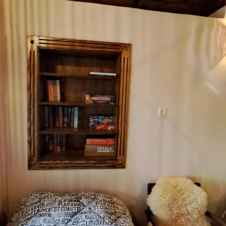 Nyaraló Mantziou Miríki