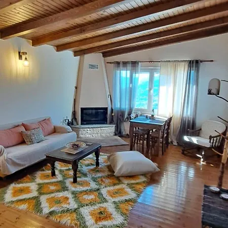 Nyaraló Mantziou Miríki